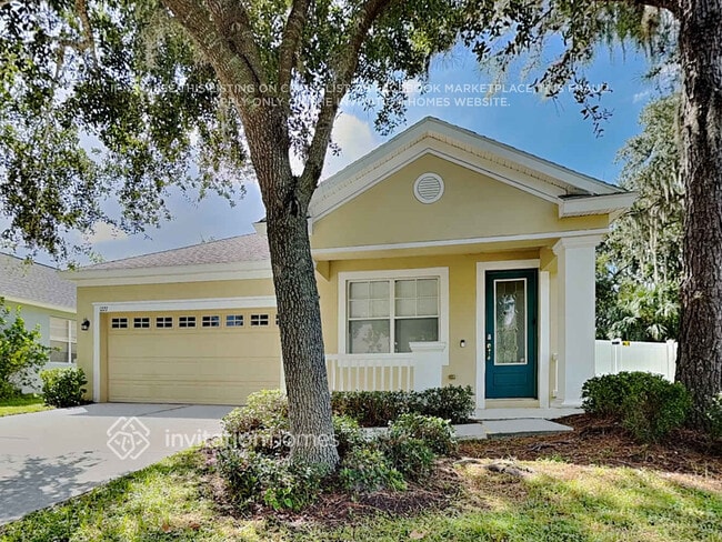 Building Photo - 1227 Nashville Dr