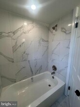 Building Photo - 144 2nd Ave