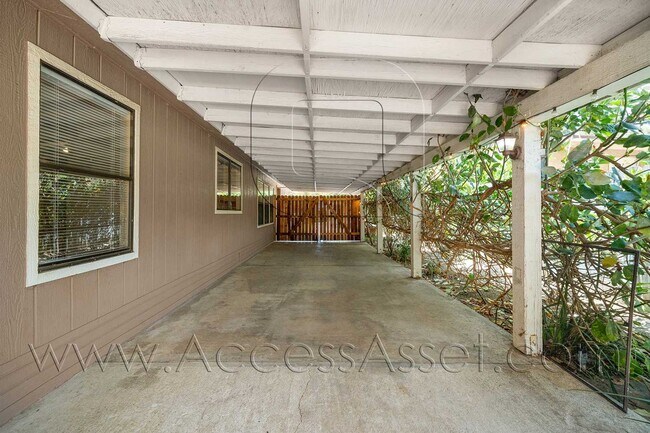 Foto del edificio - Charming 3 Bed/2 Bath Home In the Heart Of Old Town Temecula!