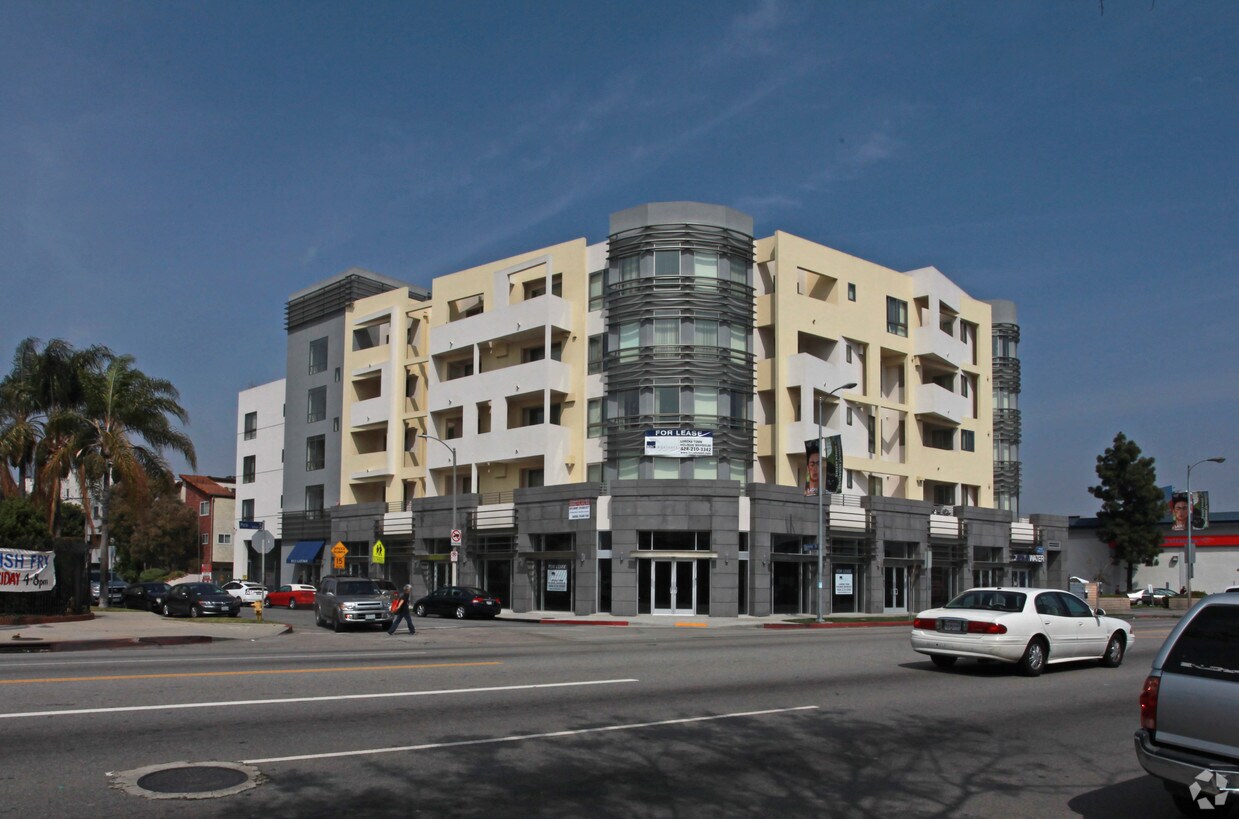Pico Gatera - 1260 S Corning St