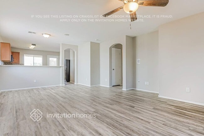 Building Photo - 4667 E Meadow Mist Ln