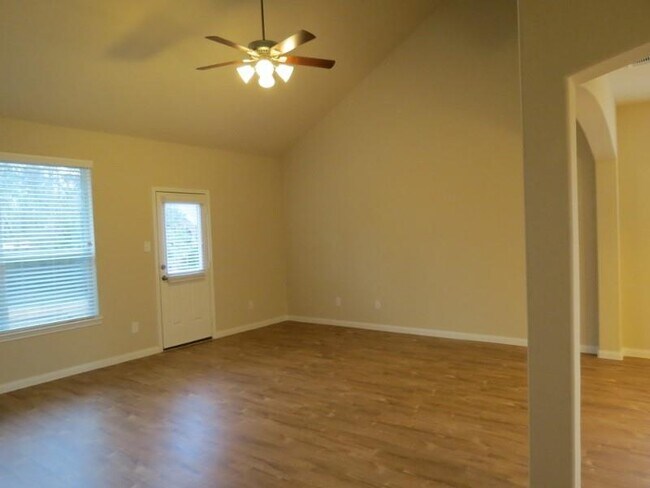 Building Photo - 13222 Enchanted Way