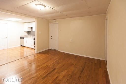 Building Photo - Room for Rent, 2 bath  - 10 Rockville Park 3