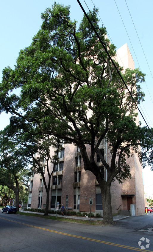 Foto del edificio - Rose of Sharon Apartments