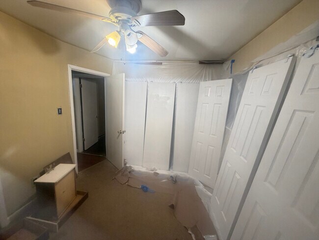 Foto del edificio - 6300 Osage Dr