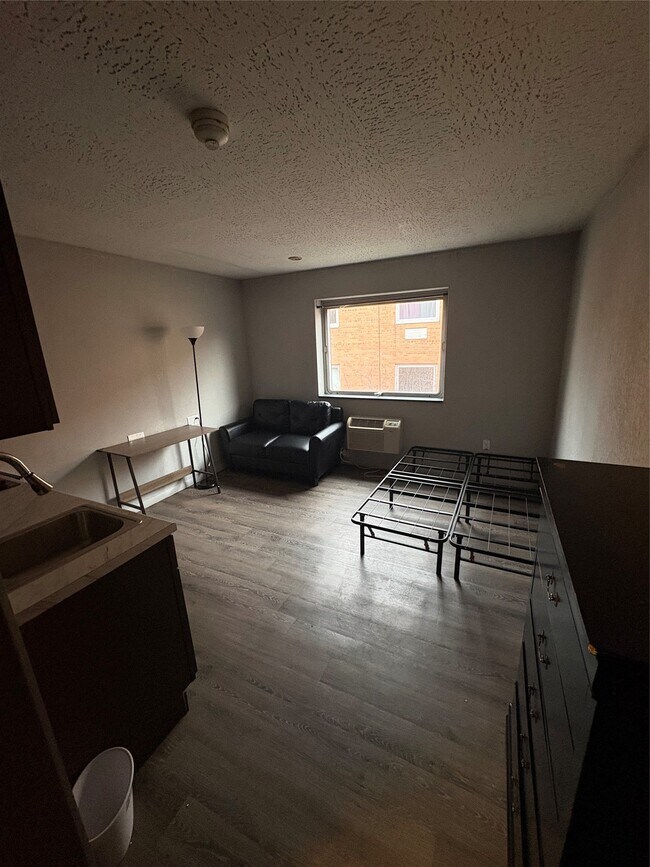 Foto del edificio - 65 Front St