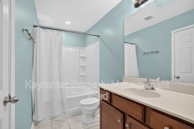 Foto del edificio - 3779 Shadow Ridge Dr