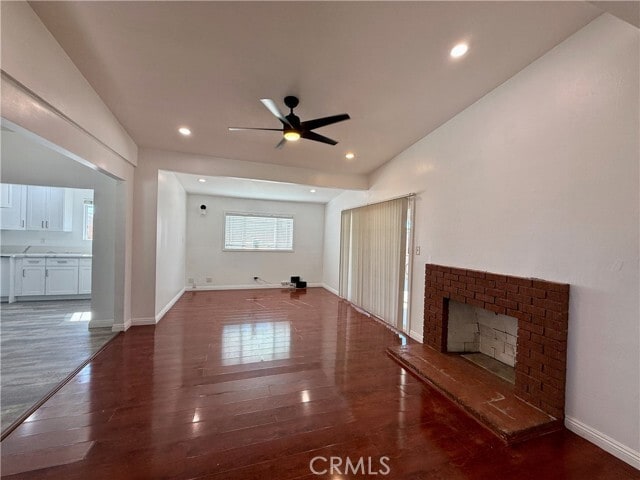 Foto del edificio - 915 Evanwood Ave