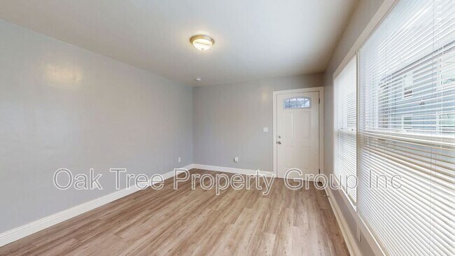 Foto del edificio - 694 Sycamore St