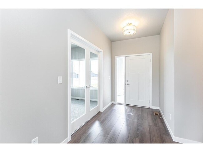 Foto del edificio - 4743 32nd St S