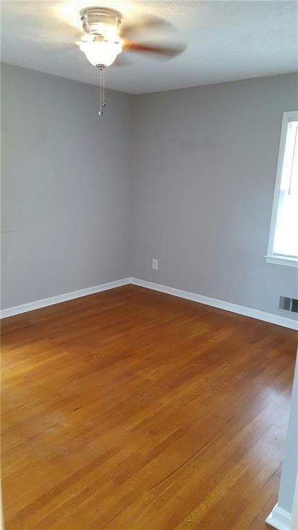 Foto del edificio - 3950 North Cooper Lake Rd SE