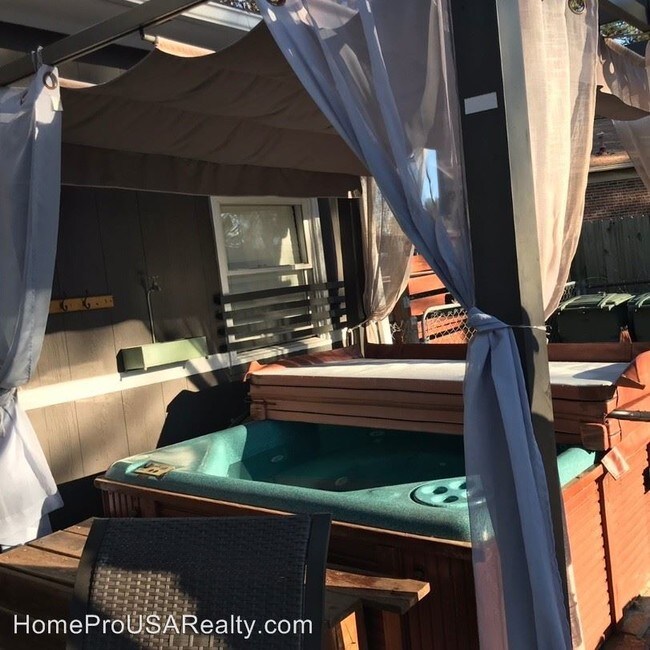Foto del edificio - 3 br, 2 bath House - 4407 Moonstone Court