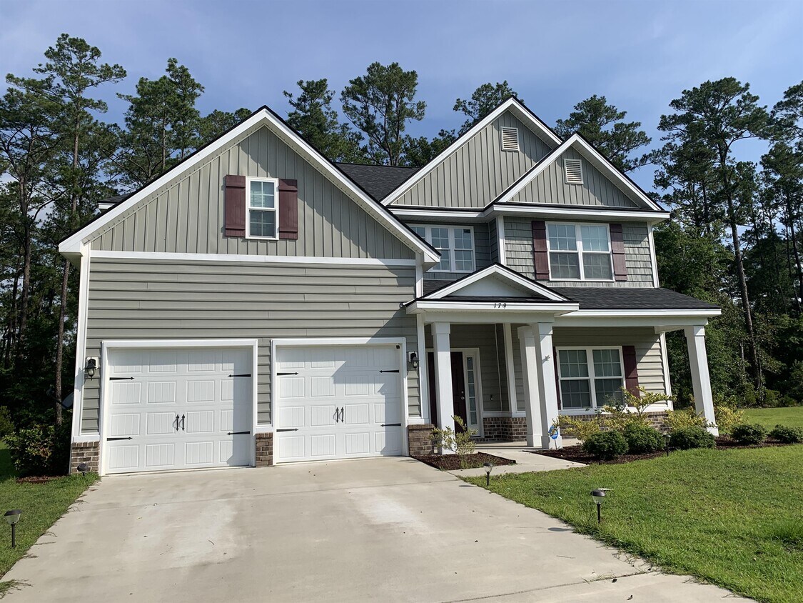 179 Flemington Oaks Cir, Hinesville, GA 31313 House Rental in