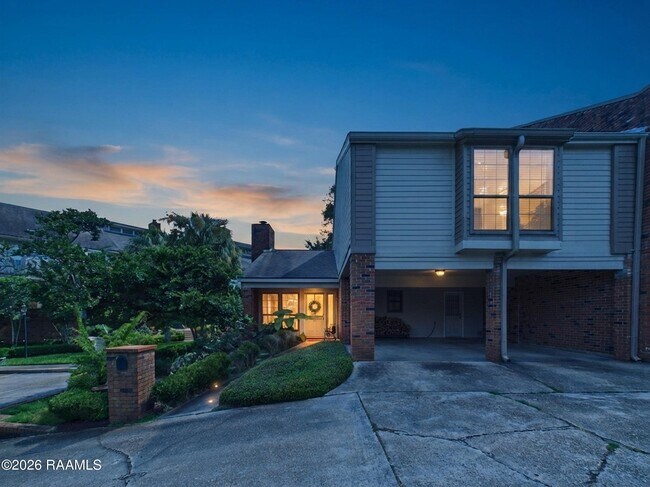 Foto del edificio - 604 Briargate Cir
