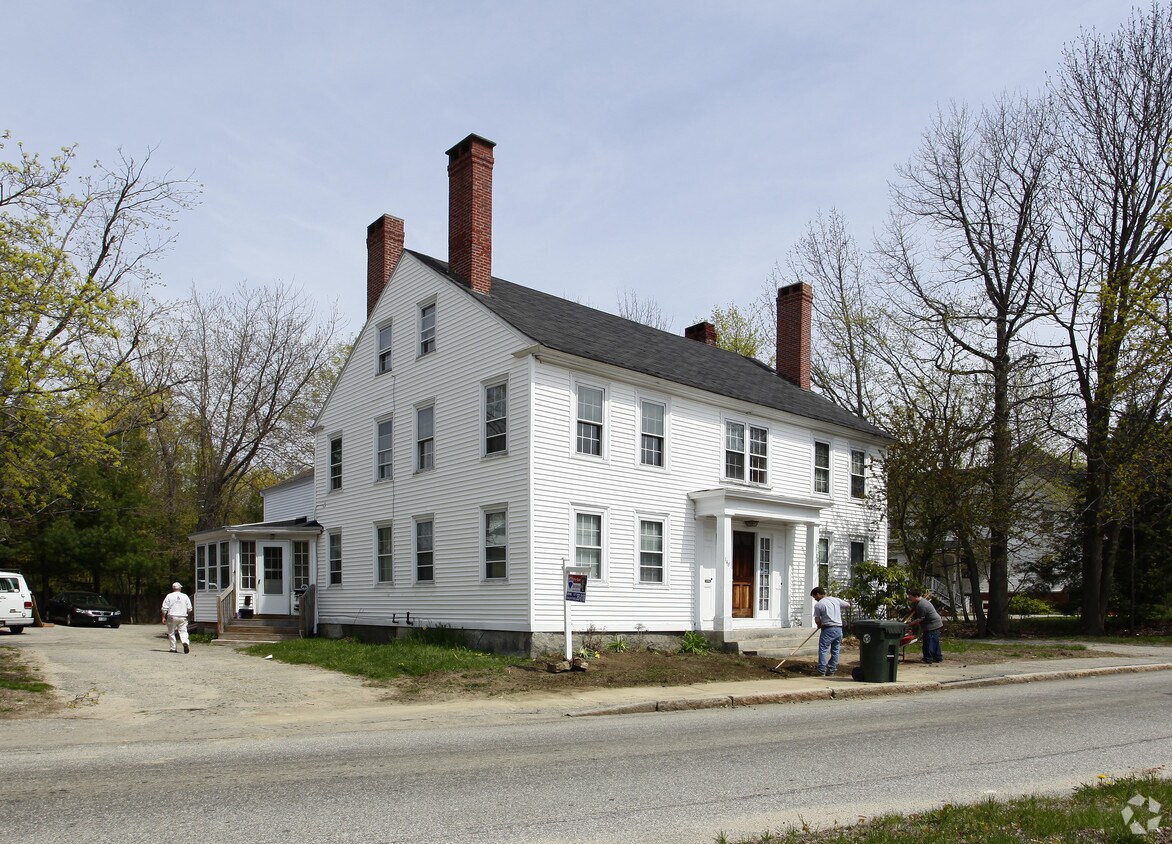 146 Elm St, Saco, ME 04072 Apartments in Saco, ME