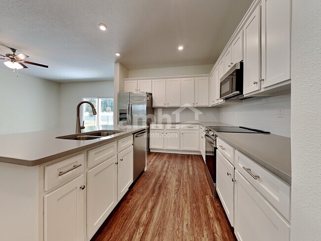 Foto del edificio - 3230 Riva Ridge Ct