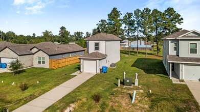 Building Photo - 1044 Rd 5203