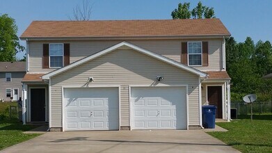 Building Photo - 251 Senator Dr
