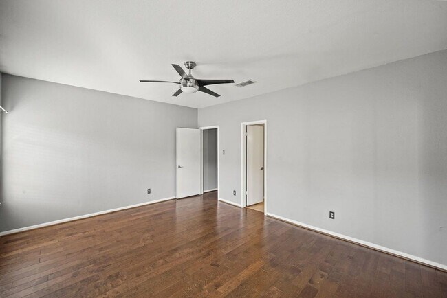 Foto del edificio - 3780 Tanglewilde St