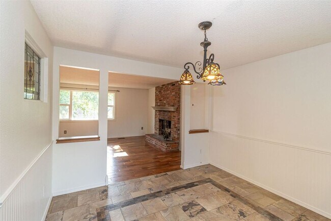 Building Photo - 4903 S Madelia St
