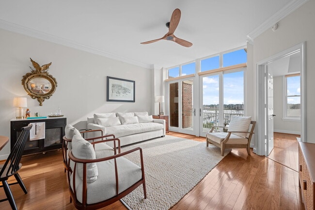 Building Photo - 419 Sky Sail Blvd