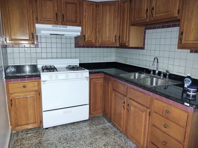 updated kitchen - 121 N Swall Dr
