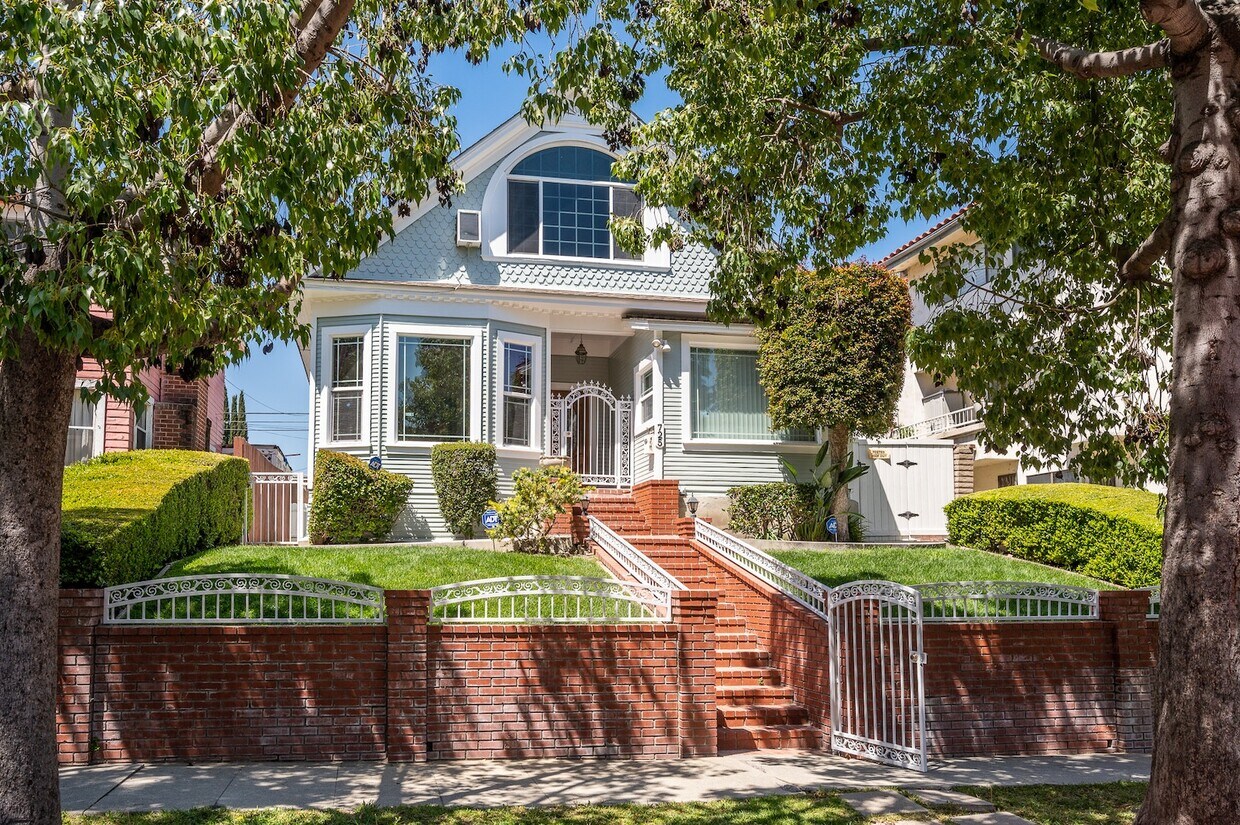 Foto principal - 725 S Meyler St