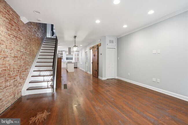 Foto del edificio - 2407 Grays Ferry Ave