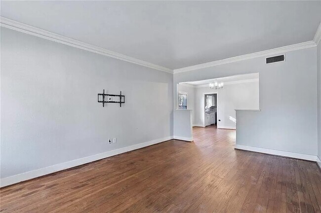 Living Room - 5609 Goodwin Ave