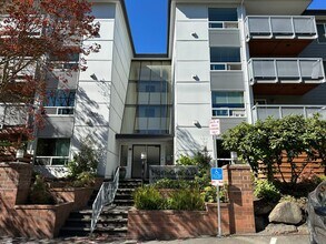 Building Photo - 10501 8th Ave NE