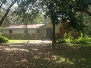 Building Photo - 3301 Diana Dr