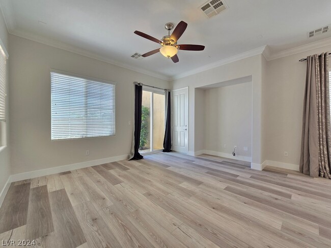 Foto del edificio - 11363 Colinward Ave
