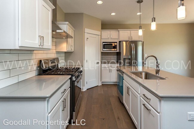 Building Photo - 3 br, 2 bath House - 1105 89th St