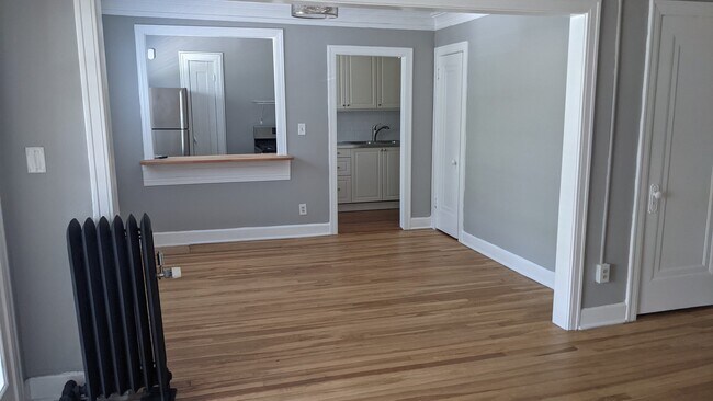 Foto del edificio - 127-129 E 46th St