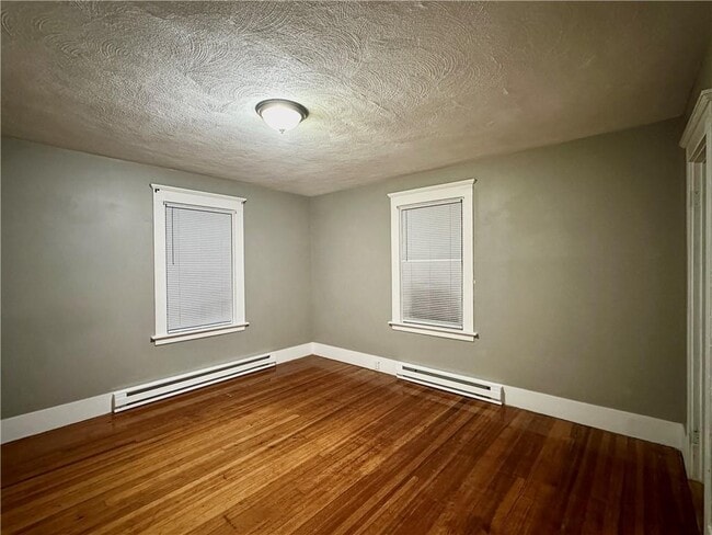 Foto del edificio - 10 Lachance St