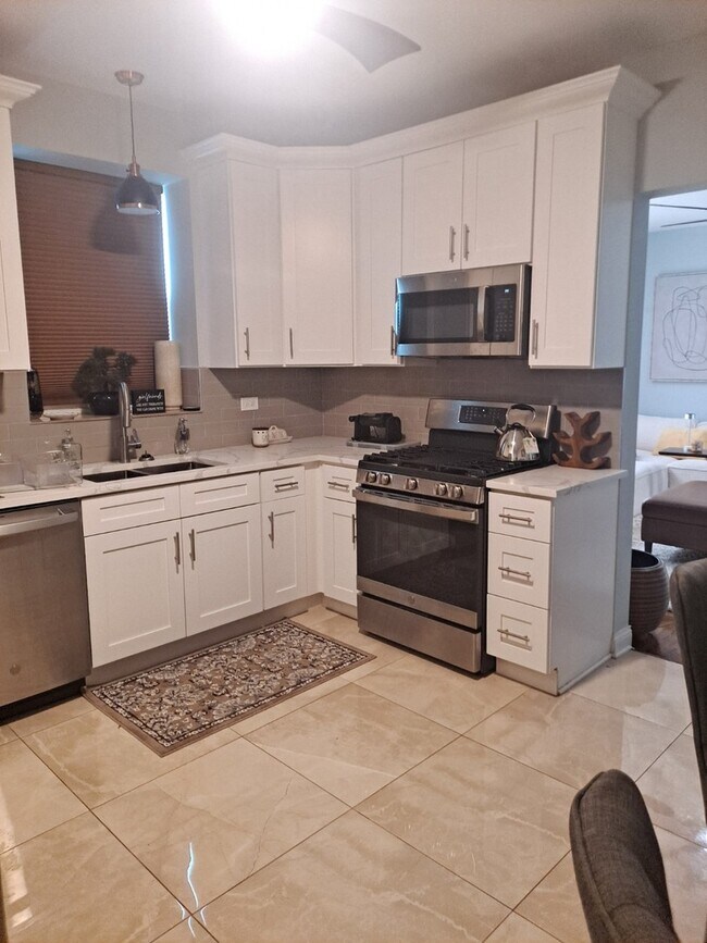 Foto del edificio - 8043 S Peoria St
