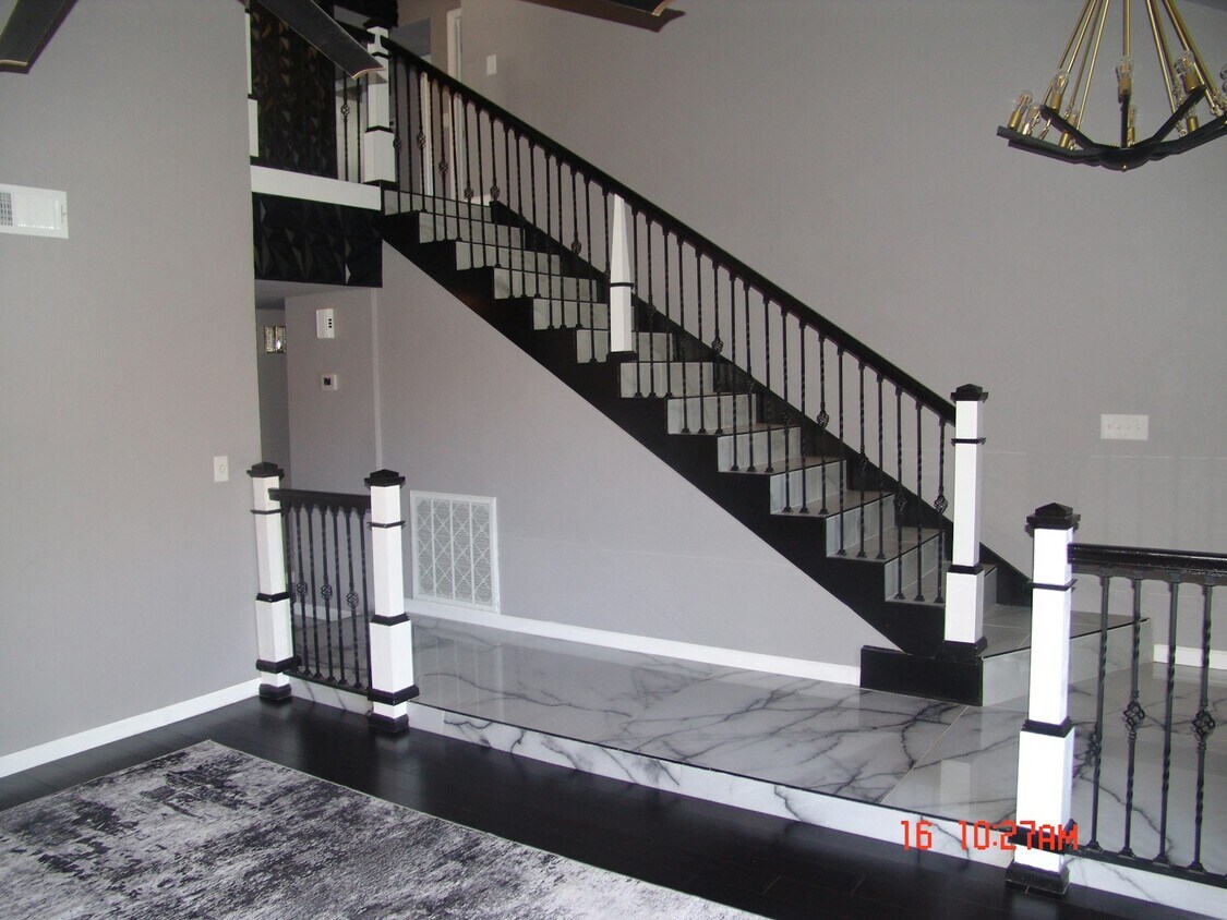 Foto principal - 931 E Morningstar Ln