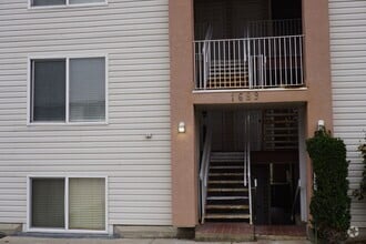 Building Photo - 1689 W 8295 S