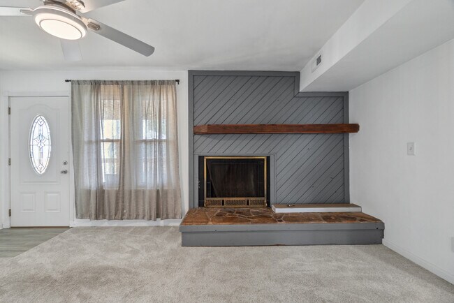 Foto del edificio - 1311 E Ocean View Ave