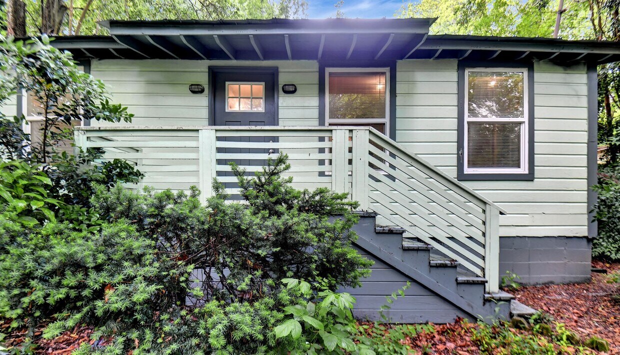 Primary Photo - 1 bed 1 bath 5 min from Downtown Athens!
