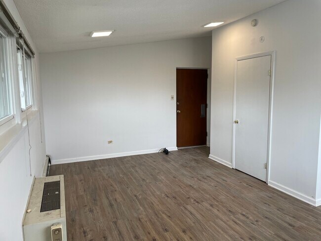 Foto del edificio - 3400 Main St