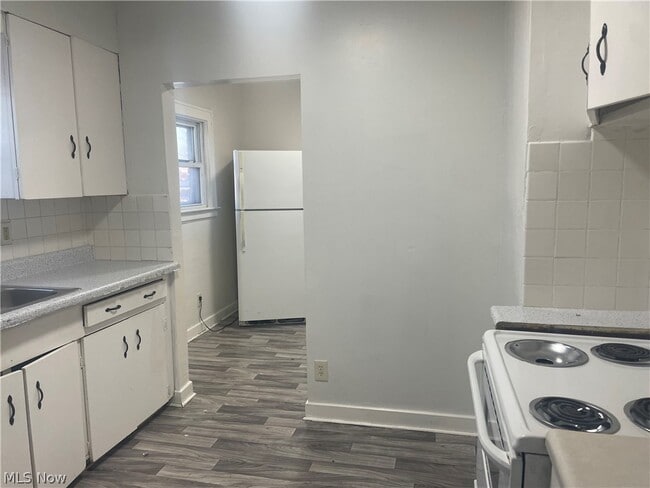 Foto del edificio - 958 E Wilbeth Rd