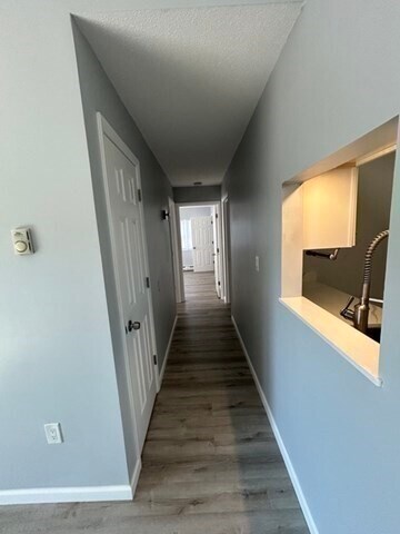 Building Photo - 32 Maple Crest Cir