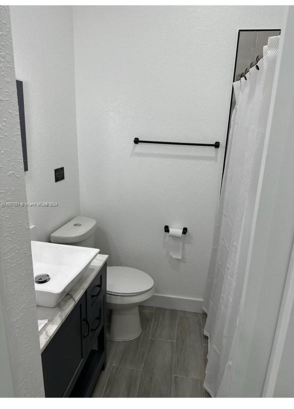 Foto del edificio - 3719 NE 10th Ct