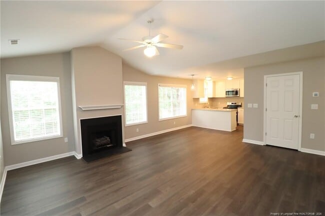 Building Photo - 2023 Bulon Dr