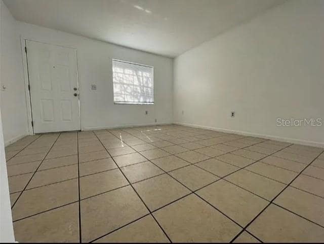 Building Photo - 10407 N Jasmine Ave