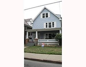 Primary Photo - 1515 Whitney Ave