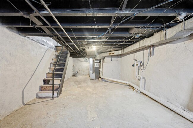 Foto del edificio - 4 Bedroom House North Philly- Will accept ...