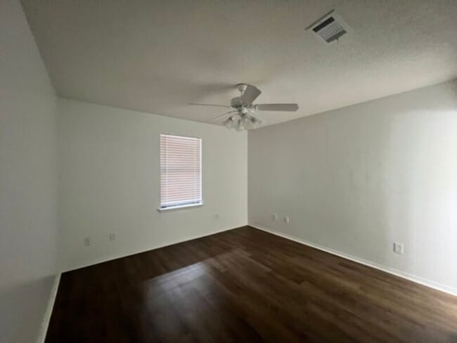 Building Photo - Ready for Move In