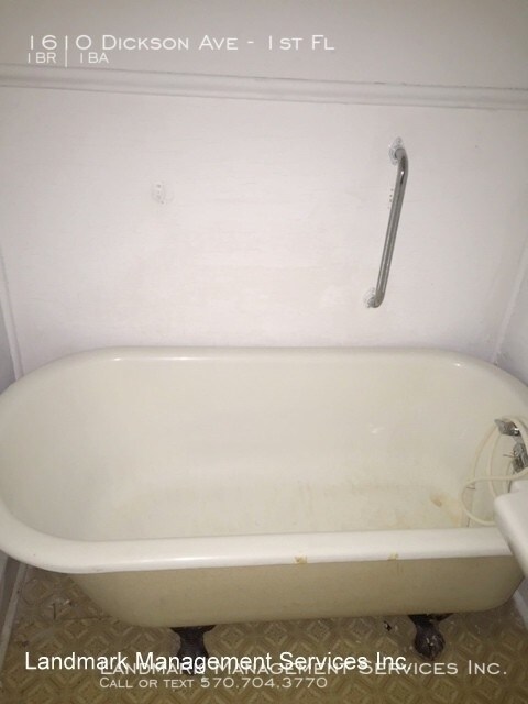 Building Photo - 1610 Dickson Ave